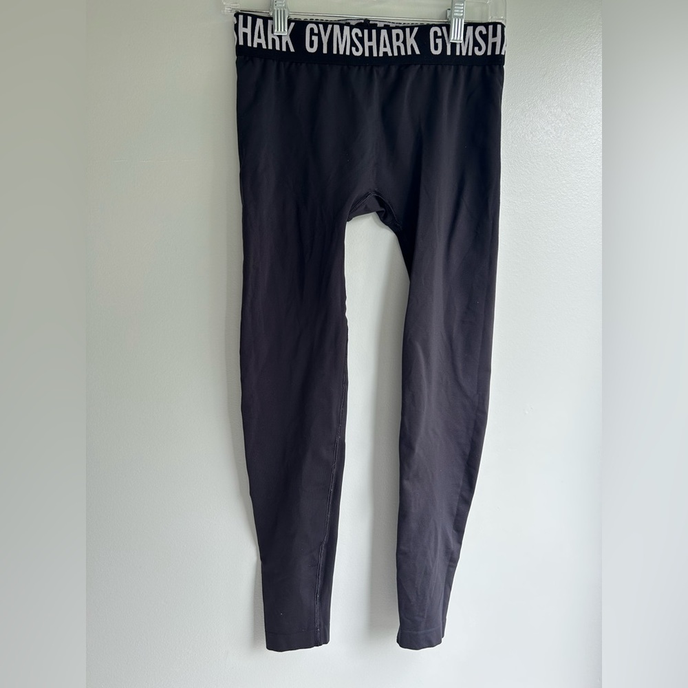 Women’s Gymshark M‎ Black leggings